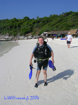 16a_tired_diver